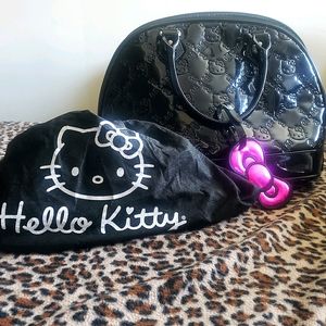 Hello Kitty × Loungefly Vinyl Embossed Bowling Bag